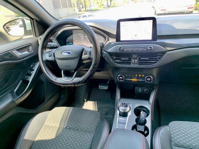 FORD福特 FOCUS  第7張相片