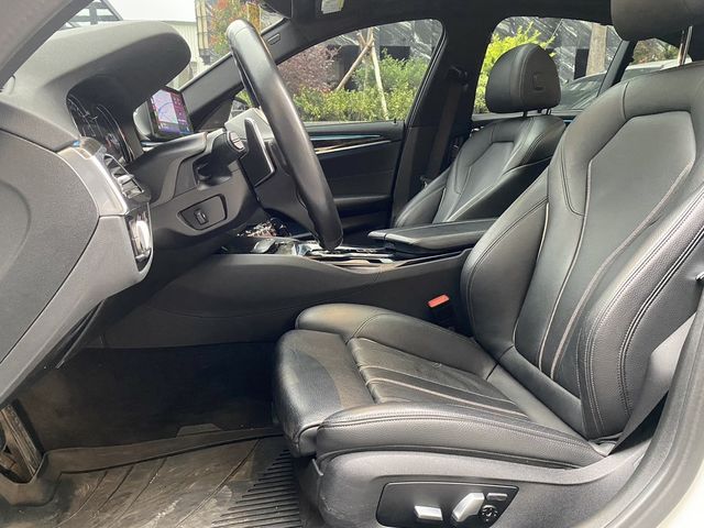 BMW寶馬 530I  第8張相片