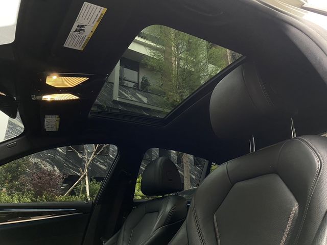 BMW寶馬 530I  第9張相片