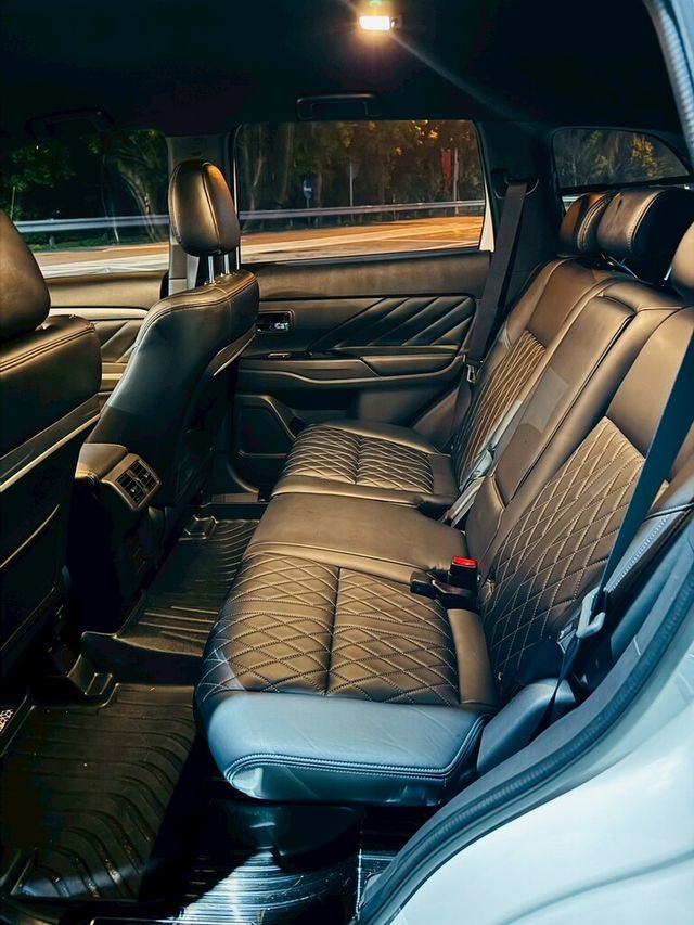 MITSUBISHI三菱 OUTLANDER  第16張相片