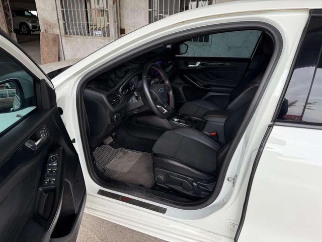 FORD福特 FOCUS  第5張相片