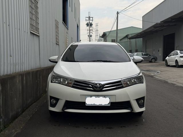 TOYOTA豐田 ALTIS  第2張相片