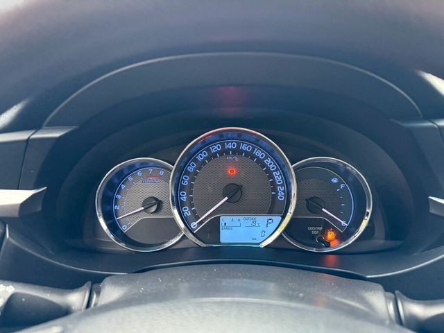 TOYOTA豐田 ALTIS  第7張相片