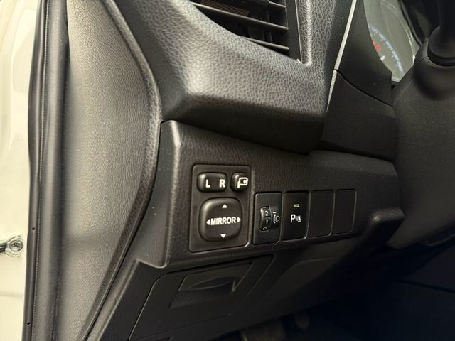 TOYOTA豐田 ALTIS  第8張相片