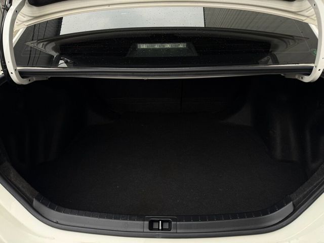 TOYOTA豐田 ALTIS  第9張相片
