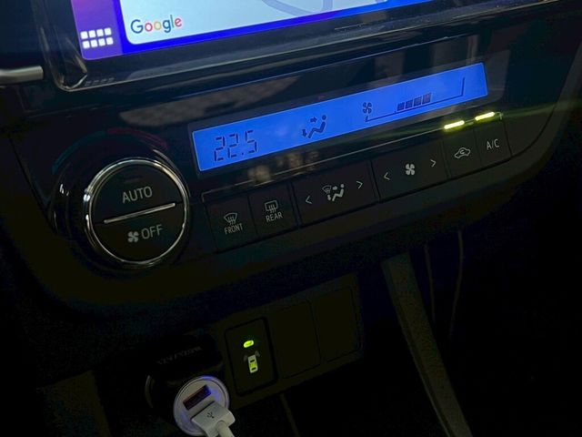 TOYOTA豐田 ALTIS  第3張相片