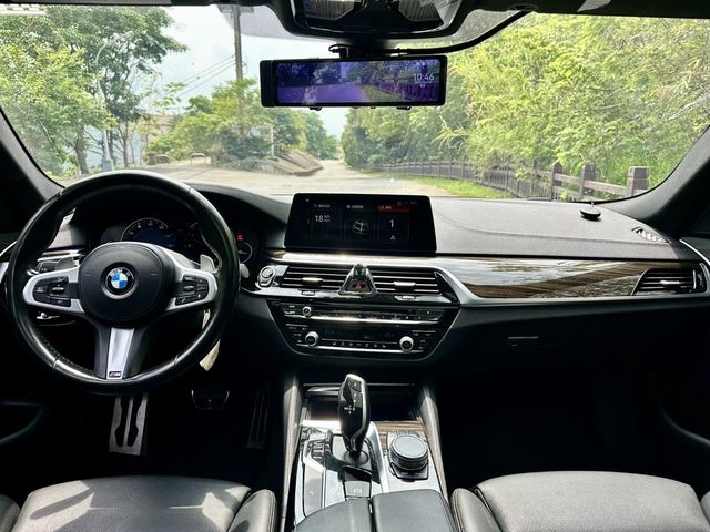 BMW寶馬 540I  第5張相片