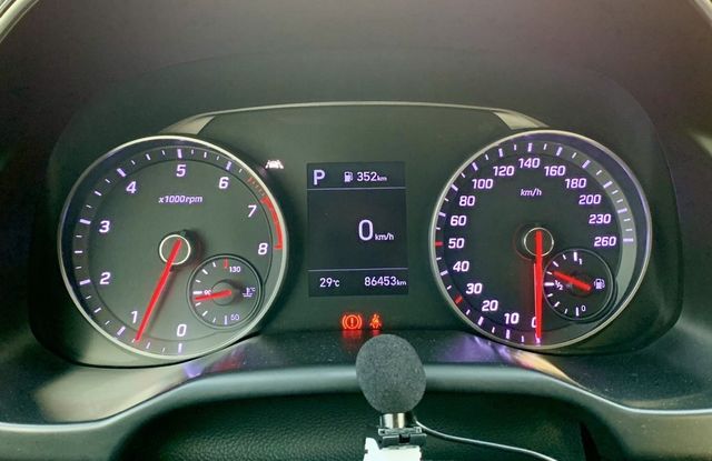 HYUNDAI現代 ELANTRA  第9張相片