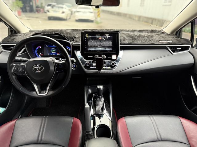 TOYOTA豐田 ALTIS  第5張相片