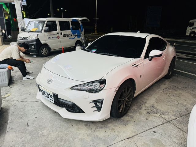 TOYOTA豐田 86  第2張相片
