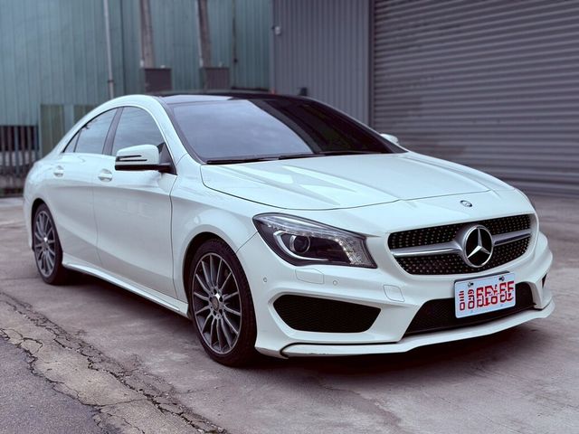 M-BENZ賓士 CLA250  第4張相片