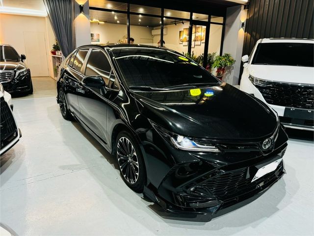 TOYOTA豐田 COROLLA ALTIS HYBRID  第2張相片