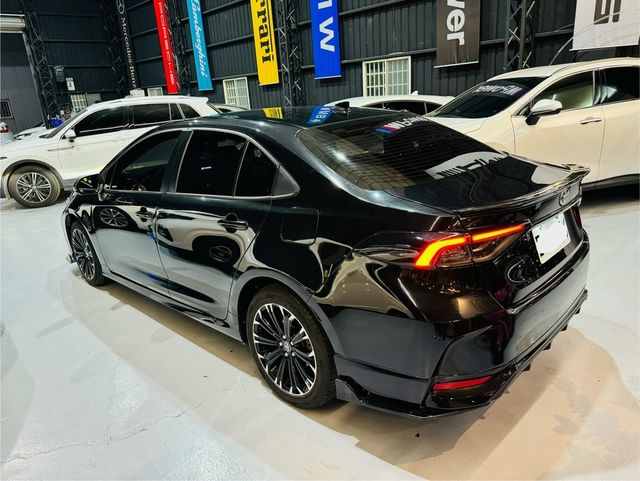 TOYOTA豐田 COROLLA ALTIS HYBRID  第4張相片