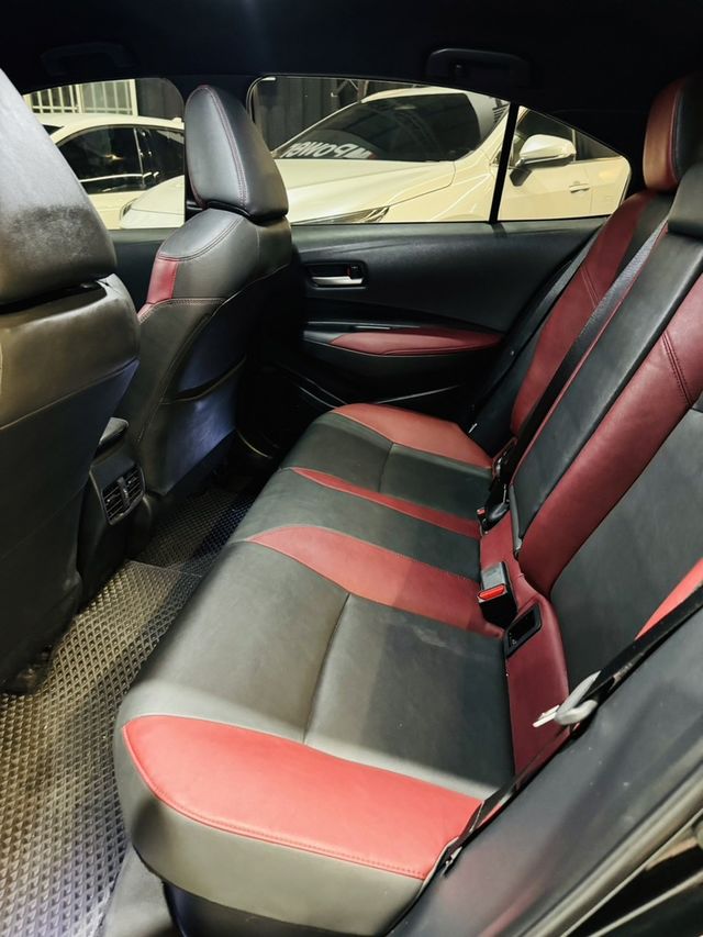 TOYOTA豐田 COROLLA ALTIS HYBRID  第6張相片