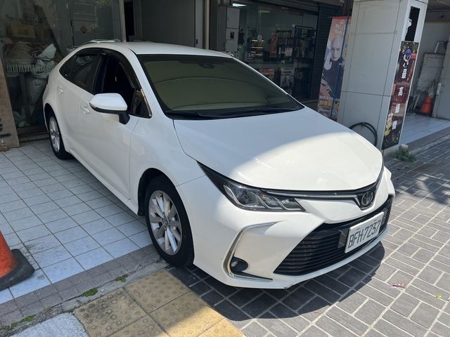 TOYOTA豐田 ALTIS  第7張相片
