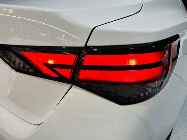 NISSAN日產 SENTRA  第7張相片