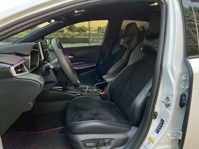 TOYOTA豐田 COROLLA SPORT  第11張相片