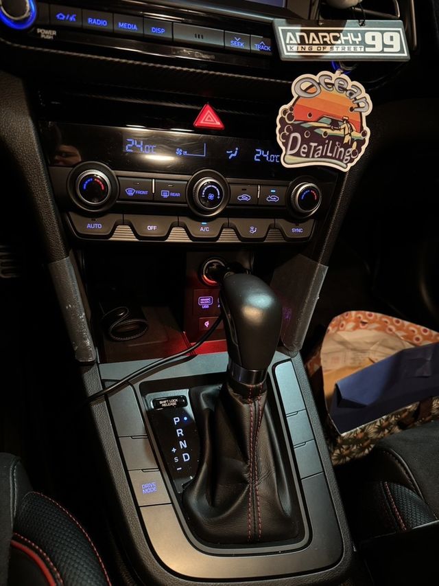 HYUNDAI現代 ELANTRA  第6張相片