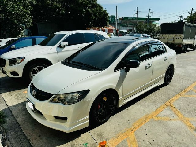 HONDA本田 CIVIC  第2張相片
