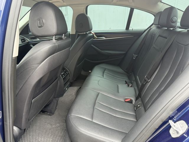 BMW寶馬 520I  第5張相片