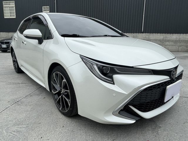 TOYOTA豐田 AURIS  第2張相片