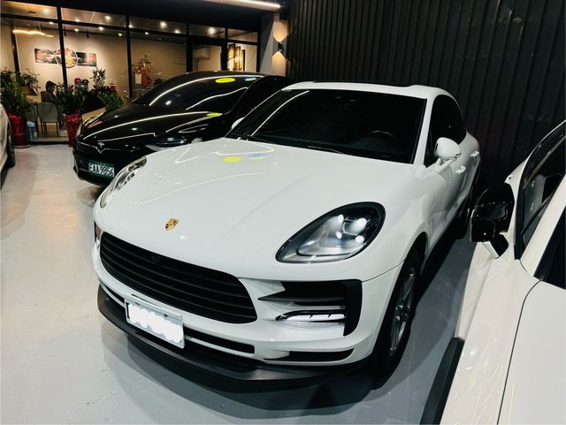 PORSCHE保時捷 MACAN  第3張相片
