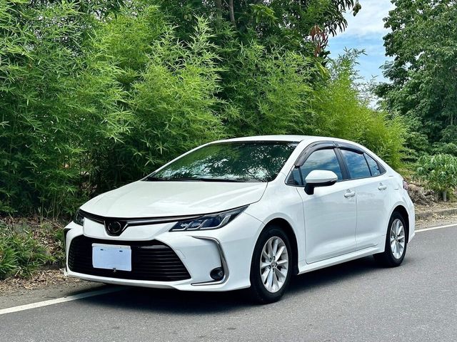TOYOTA豐田 ALTIS  第1張相片