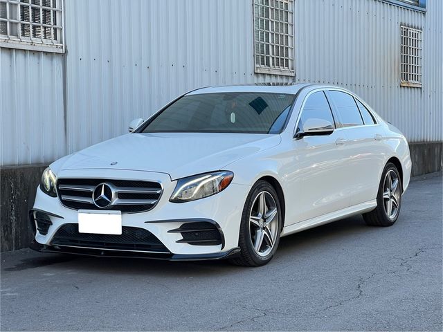 M-BENZ賓士 E300  第1張相片