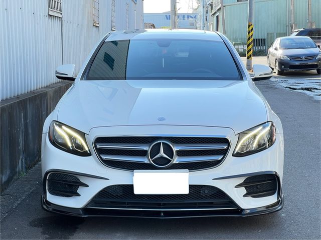 M-BENZ賓士 E300  第2張相片