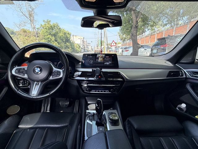 BMW寶馬 530I  第5張相片