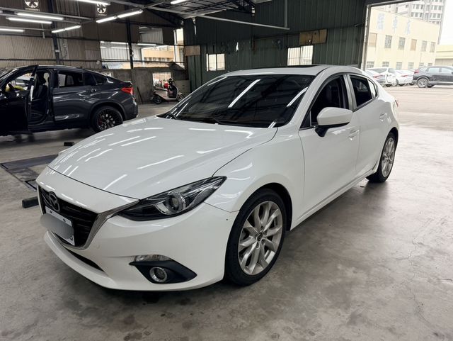 MAZDA馬自達 MAZDA 3  第3張相片