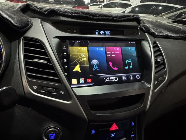 HYUNDAI現代 ELANTRA  第9張相片