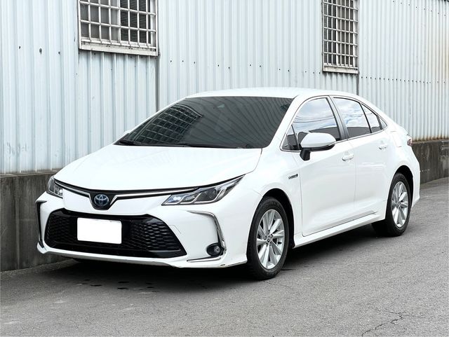 TOYOTA豐田 COROLLA ALTIS HYBRID  第1張相片