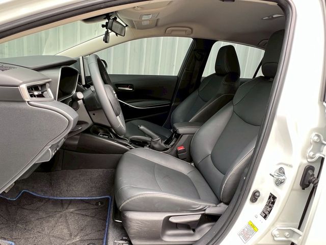 TOYOTA豐田 COROLLA ALTIS HYBRID  第7張相片