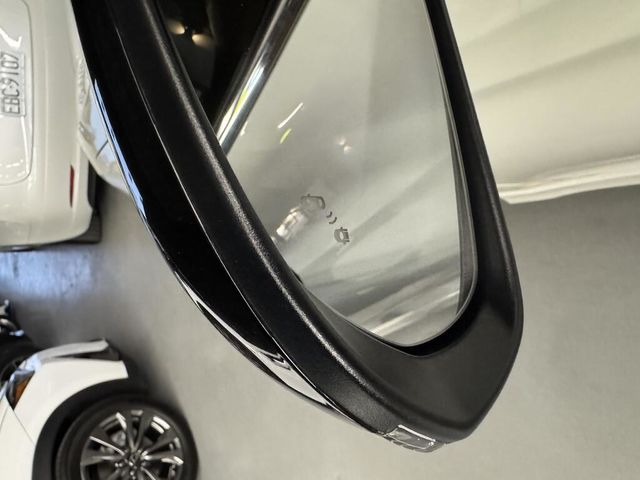 HYUNDAI現代 ELANTRA  第10張相片