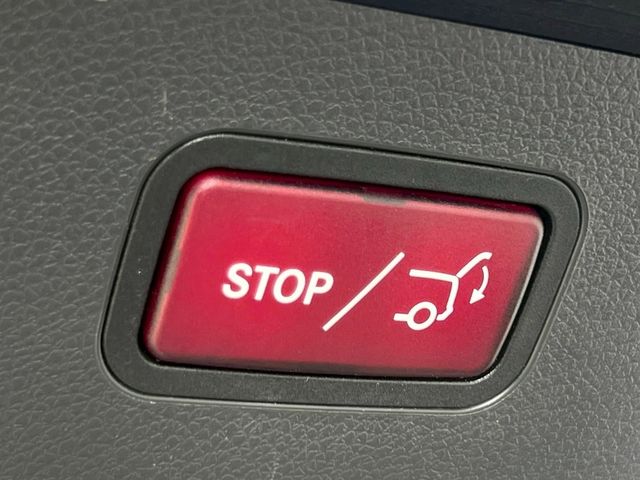 M-BENZ賓士 GLA180  第9張相片