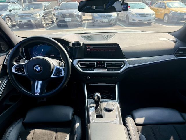 BMW寶馬 320I  第3張相片