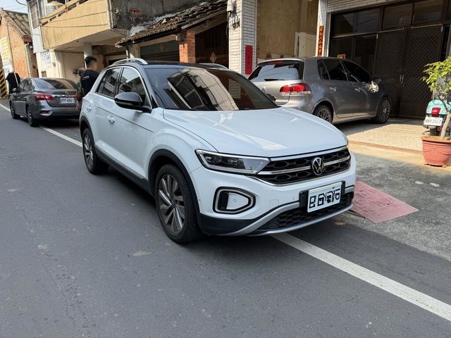 VOLKSWAGEN福斯 T-ROC  第1張相片