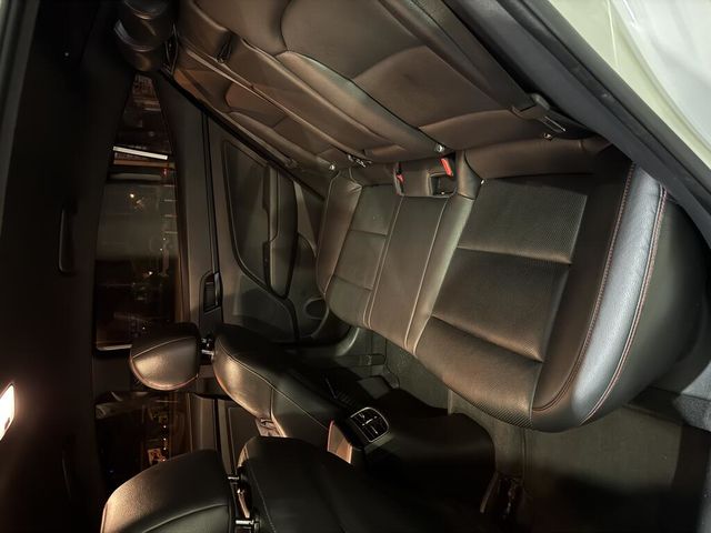 HYUNDAI現代 ELANTRA  第5張相片