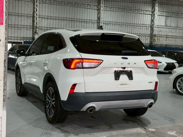 FORD福特 KUGA  第2張相片