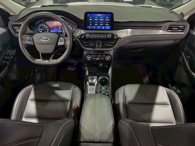 FORD福特 KUGA  第6張相片