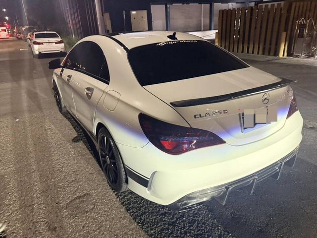 M-BENZ賓士 CLA250 4MATIC  第2張相片