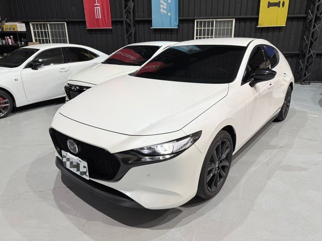 MAZDA馬自達 MAZDA 3  第1張相片