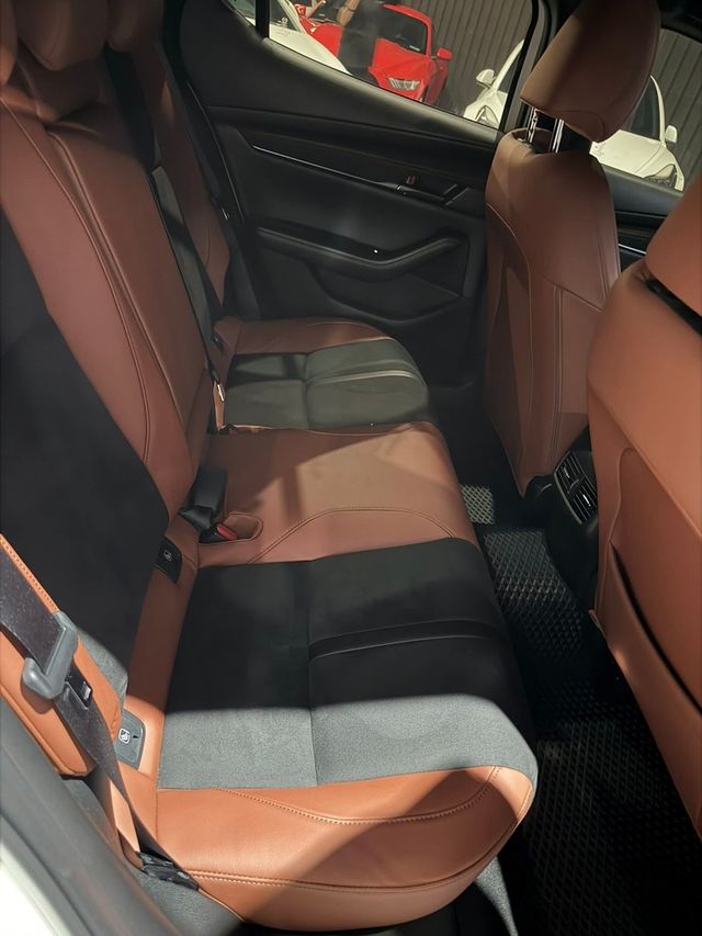 MAZDA馬自達 MAZDA 3  第4張相片