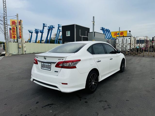 NISSAN日產 SENTRA  第3張相片