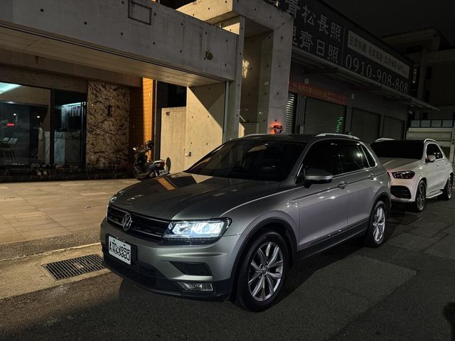 VOLKSWAGEN福斯 TIGUAN  第1張相片