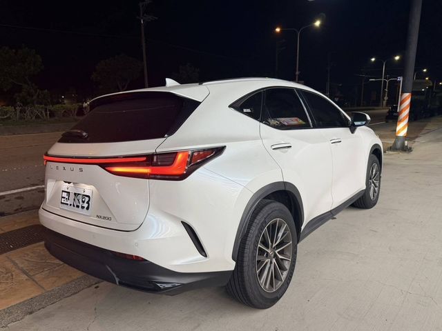 LEXUS凌志 NX200  第2張相片