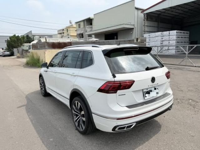 VOLKSWAGEN福斯 TIGUAN  第2張相片