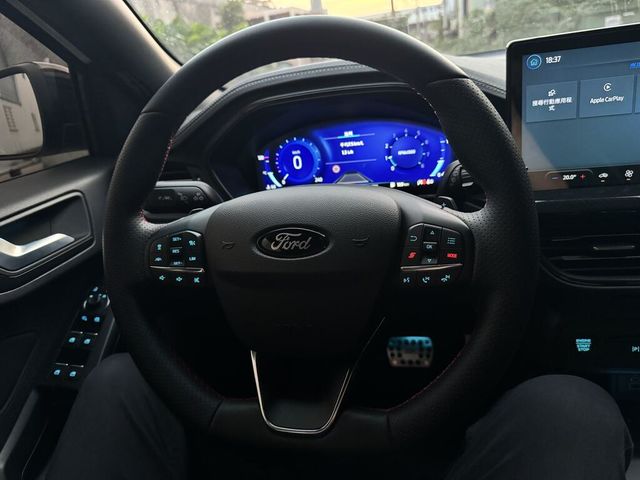 FORD福特 FOCUS WAGON  第15張相片