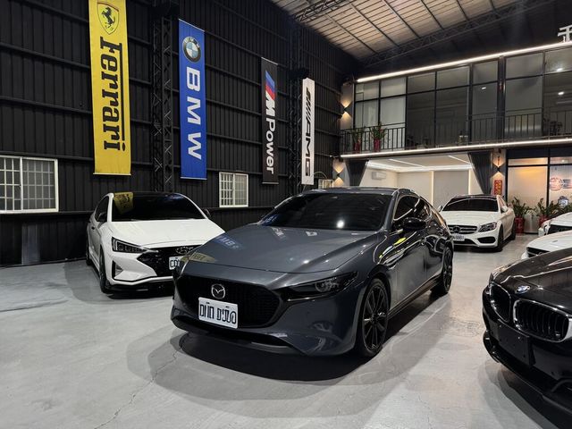 MAZDA馬自達 MAZDA 3  第1張相片